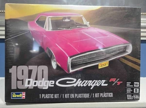SEALED BRAND NEW Revell 1970 Dodge Charger R/T Model Kit 1:25 Scale 2017 Level 5 - Picture 1 of 2