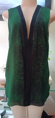Blusa Robert Rodriguez Talla 10 Verde Seda y Negra Estampado Animal/Patrón Serpiente  Foto 1 de 4
