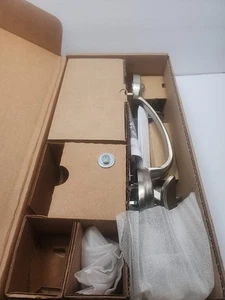 SCHLAGE Lock Set di maniglie monocilindriche, nichel satinato (F60 CAM 619 ACC RH) - Foto 1 di 4