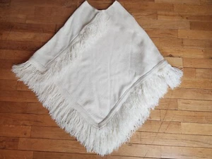 Vintage 1970's Sidney Gould it's pure Gould Ivory Ribbed Fringe Poncho - Picture 1 of 7