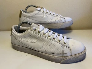 Blazer Nike de Colección Parte Superior Baja Blanco Entrenadores Reino Unido 7.5 EE. UU. 8.5 - Imagen 1 de 13