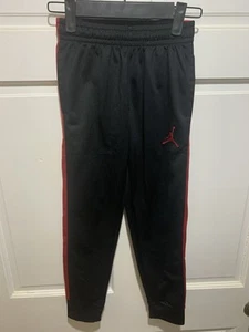 Boys Nike Jordan Active Wear Pants Size Small 8-10yrs - Picture 1 of 3
