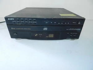 SONY COMPACT DISC PLAYER CDP-C322M 5 DISC AUTO DISC LOADING SYSTEM (JPS89) - Picture 1 of 9