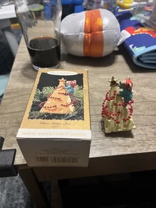 Hallmark 1995 Chris Mouse Tree Christmas Ornament - Picture 1 of 8