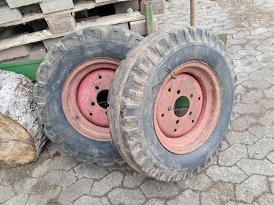 1 Paar IHC Räder 7.50-16 AS Front - Bild 1 von 4