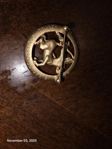 Vintage Crown Trifari 1960s Sagittarius Zodiac Gold Tone Brooch Pin - Picture 1 of 2