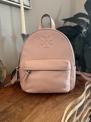 Mochila de cuero granulado Tory Burch rosa pálido Foto 1 de 4