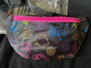 Sanrio x Lootcrate Hello Kitty Sanrio Figuren Bauchtasche Hüfttasche =NEU - Bild 1 von 1