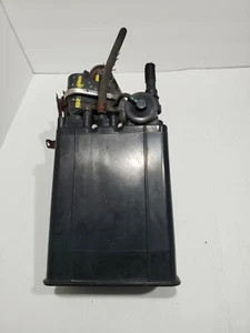 05-06 TUNDRA 4.7 V8 GAS CHARCOAL FUEL VAPOR FILTER PURGE CANISTER 90910 AF002 - Picture 1 of 11
