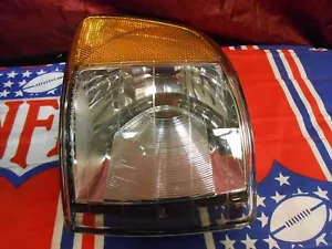 BRAND NEW OEM 55077032AB/55077032AC DODGE RAM R DRIVER LIGHT TURN SIGNAL - Picture 1 of 4