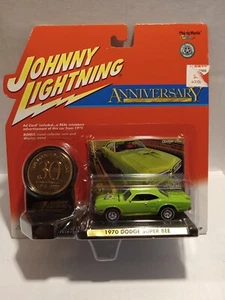 Johnny Lightning 1:64 Scale 35th Anniversary 1970 DODGE SUPER BEE Diecast - Imagen 1 de 2
