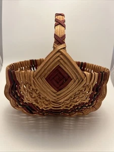 (308) Amish Buttocks Egg Basket Blue Red Tan Handmade By David - Picture 1 of 6