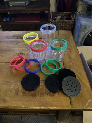 Lote de 17 piezas Compatible con Licuadora NutriBullet Tazas de repuesto Anillos Tapas y Cuchillas Foto 1 de 4