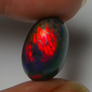 Black Opal Cabochon 2.55 Cts , Stunning Play of Color! Perfect for Jewelry - Picture 1 of 14
