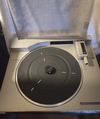 Sony PS-LX500 Linear Tracking Direct Drive Automatic Turntable Record FOR PARTS! - Image 1 of 4