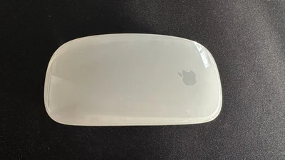 Apple Magic Mouse A1296 Bluetooth Kabellos Multi-Touch Weiß - Bild 1 von 2