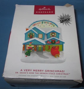Adorno Hallmark Grinch 2022 ~ Nuevo en una caja áspera ~ ¡Muy Feliz Navidad! - Imagen 1 de 4