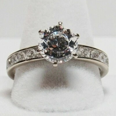 Anillo solitario de circonita cúbica circonita circonita cúbica sólido 14K 14kt pesado 4,5 gramos Foto 1 de 4