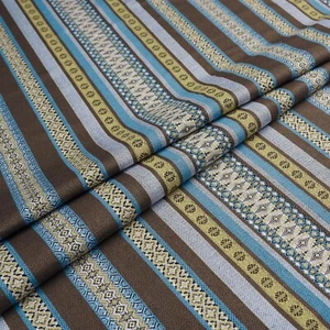 Woven Fabric (Lot-1,55×1,05 m) rapport: 0,35 m - Picture 1 of 4