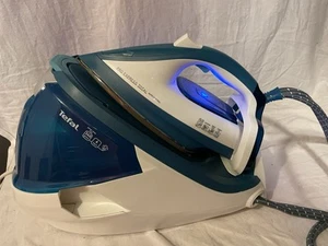 Tefal Pro Express Total GV8961 Dampfbügelstation - Bügelstation - Bild 1 von 4