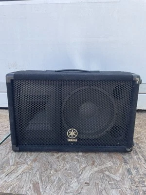 Yamaha SM10V 10-Inch 2-Way Passive Floor Monitor Loudspeaker, Single - Image 1 of 4