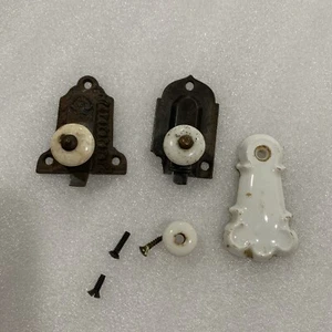 Varios herrajes antiguos de porcelana de hierro fundido piezas originales - Imagen 1 de 17