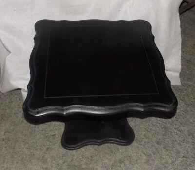 Distressed Black Lacquer Pedestal End Table / Side Table  (PT23) - Image 1 of 4