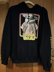 Star Wars Baby Yoda Grogu The Mandalorian Lucas Films Hoodie Sweatshirt M/L - Picture 1 of 3