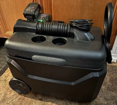 IcyBreeze Pro Portable Air Conditioner Cooler Black with Battery and AC Adapter - Image 1 of 4