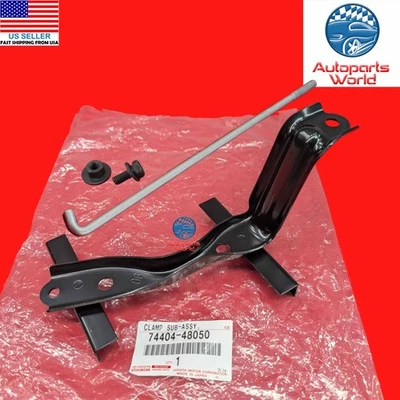 ABRAZADERA DE SUJECIÓN DE BATERÍA HÍBRIDA ORIGINAL LEXUS 2006-2008 RX400h con perno + kit de tuercas Foto 1 de 3