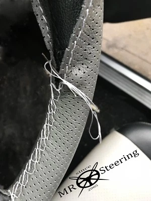 Para Vauxhall Velox Cubierta De Volante De Cuero Perforado Gris Blanco Doble St - Imagen 1 de 4