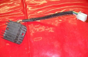 SPANNUNGSREGLER REGLER GLEICHRICHTER GOVERNOR RECTIFIER QUAD XIONGTAI 250 - Picture 1 of 1