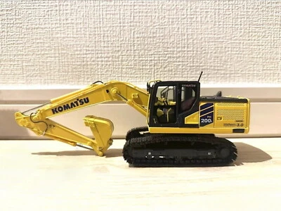 1/50 Scale KOMATSU PC200i-12 Hydraulic Excavator Diecast Model Toy Collection - Image 1 of 4