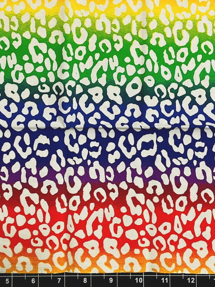 Tela de algodón Tina chatarra 9"x21" arco iris guepardo leopardo jaguar estampado orgullo LGBT Foto 1 de 1