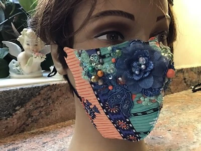 Mascarilla facial patchwork azul menta melocotón azul aplique de flores ¡brilla! Foto 1 de 4