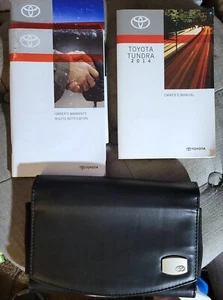 Toyota Tundra 2014 conjunto manual del propietario OEM de fábrica con estuche de cuero - Imagen 1 de 3