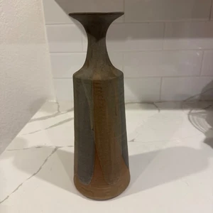Vintage JARU Pottery Ceramic Ribbed Drip Vase MCM - 13” - Matte Earth Tone - Picture 1 of 11