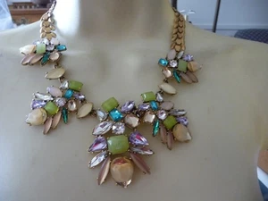 STELLA & DOT  SIGNED STATEMENT GOLD TONE W MULTI COLOR STONES BIB NECKLACE #12/1 - Picture 1 of 10