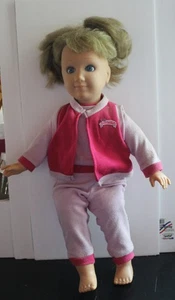 VINTAGE 1986 WORLDS OF WONDER PAMELA DOLL ORIGINAL OUTFIT NEEDS TLC UNTESTED - Picture 1 of 6