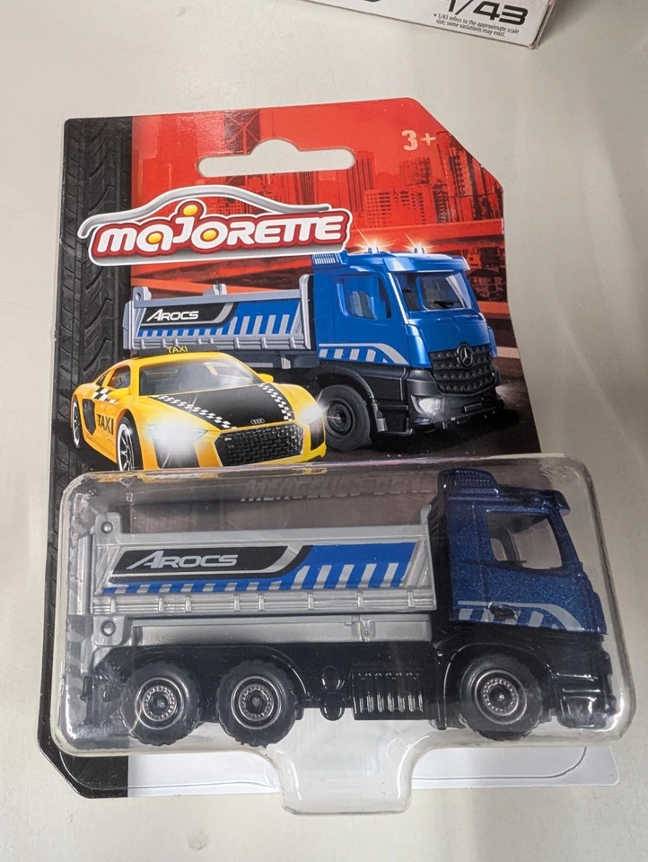 Majorette City Cars Mercedes Benz Arocs - Immagine 1 di 1