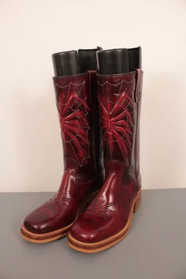 Men's VTG NOS 70s Dark Red Leather Spider Embroidered Campus Boots Sz 9 D 1970s - Image 1 of 4