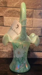 Fenton Kunstglas 95. Jubiläum Willow grün handbemalt Korb signiert 10" - Bild 1 von 10