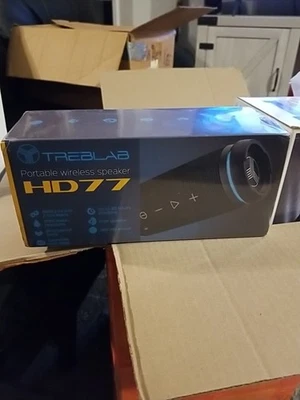 Altavoz Inalámbrico Portátil Bluetooth TREBLAB HD77, Exterior, Resistente a Salpicaduras Foto 1 de 3