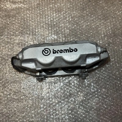 Renault Megane RS MK3 250 265 275 08-15 Front Brembo Brake Caliper  - Image 1 of 4
