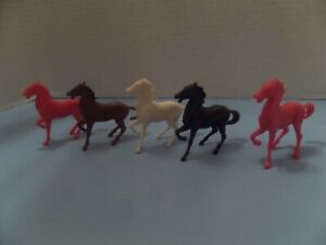 5 ORIGINAL MARX BEN HUR PLAYSET HORSE'S