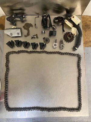 Honda Shadow Ace Deluxe VT750 2002 lote de caja aleatoria #1 Foto 1 de 4