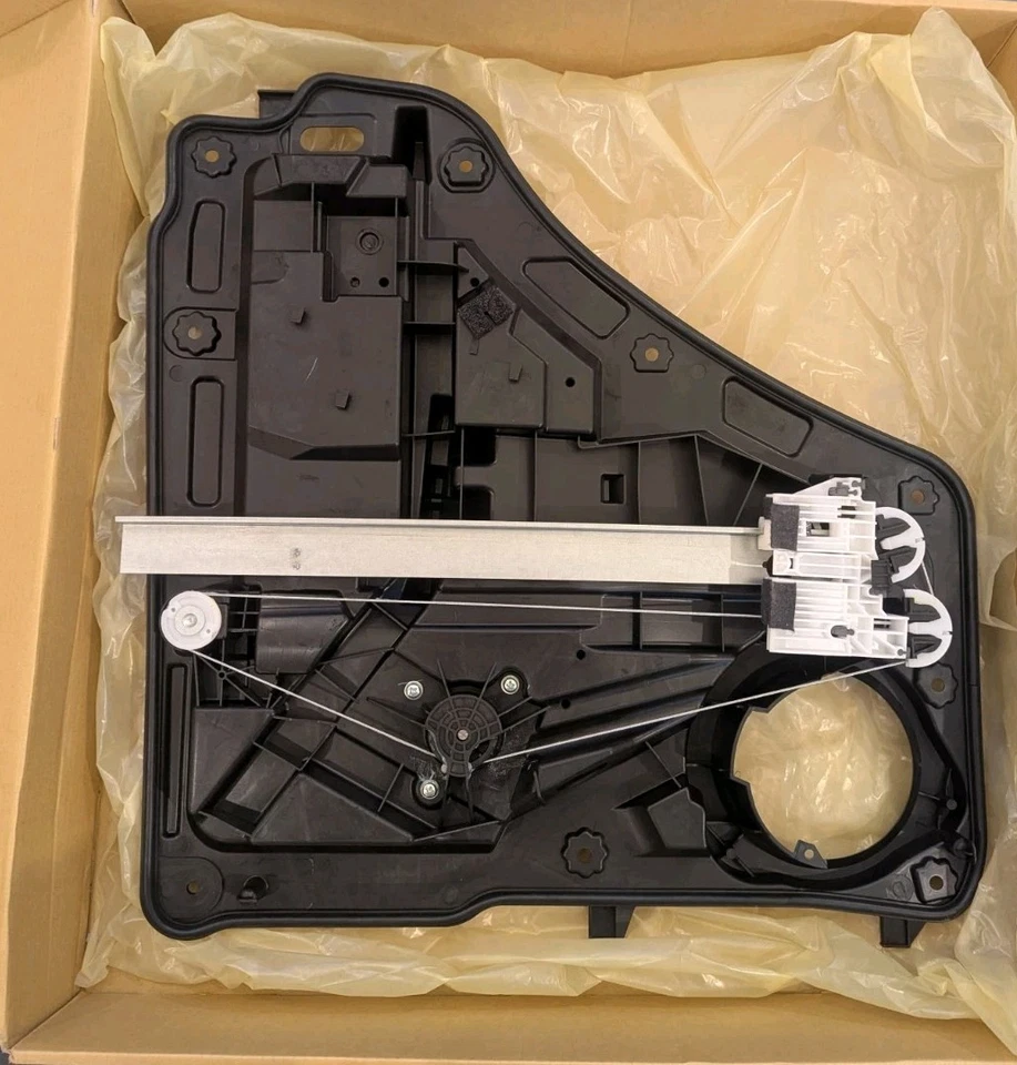 Conjunto de motor y regulador de ventana eléctrica Dorman 748-573 para Jeep Liberty 08-13 Foto 1 de 4