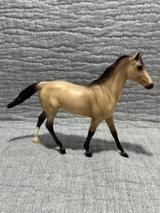 Breyer HORSE 61061 Classic Buckskin Dun Mare Ruffian Mold 2013-2018 7”HIGH - Picture 1 of 6