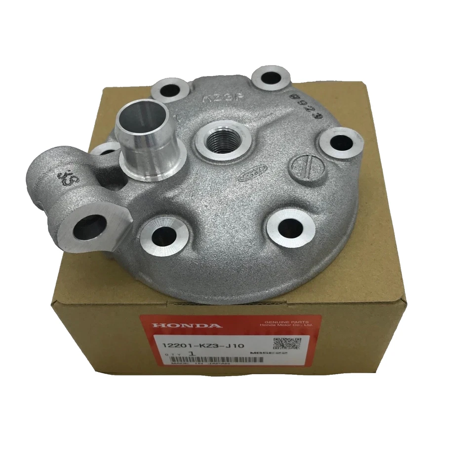 Honda Genuine 1997-2001 CR250R Cylinder Head Top End 12201-KZ3-J10 OEM - Image 1 of 1