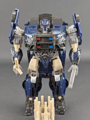 Transformers The Last Knight Barricade complete Hasbro TLK Deluxe Class 2017 - Image 1 of 4